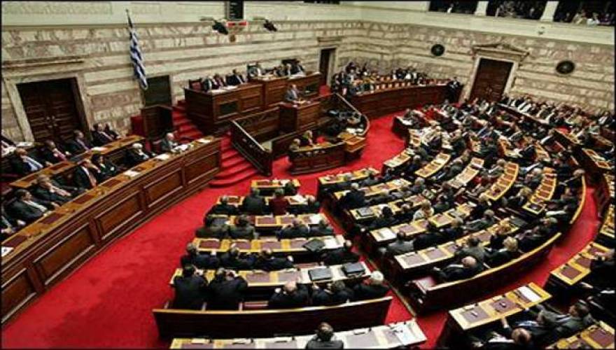 «Βομβαρδισμός» της Βουλής με κατάθεση τροπολογιών της τελευταίας στιγμής